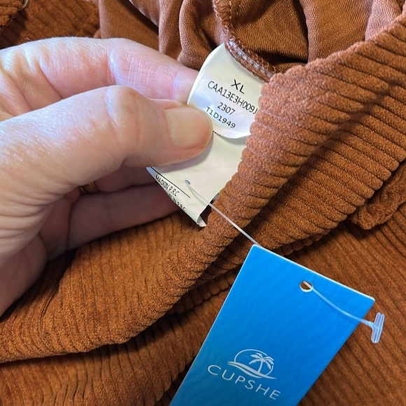 NEW WITH TAGS CUPSHE XL CORDUROY TIE STRAP ROMPER - Picture 11 of 11